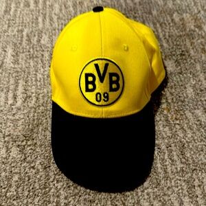 BVB 09 Yellow and Black Cap